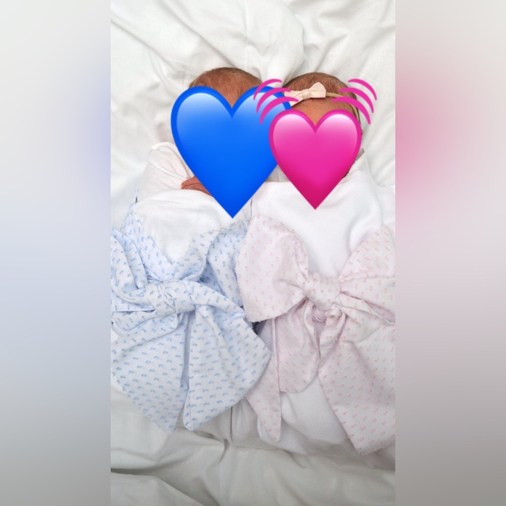 Beaufort Bonnet Company Bow Swaddles in Buckhead Blue